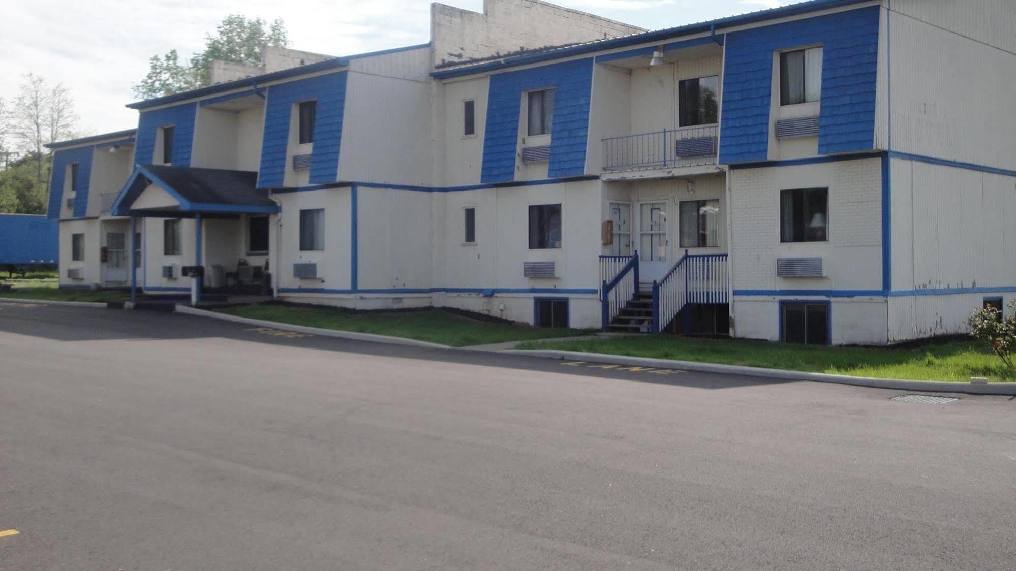 Budget Inn Ontario Ontario Center Экстерьер фото
